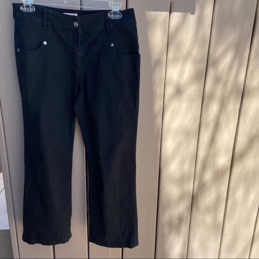 EUC Casual Wear black denim-like wide leg capris